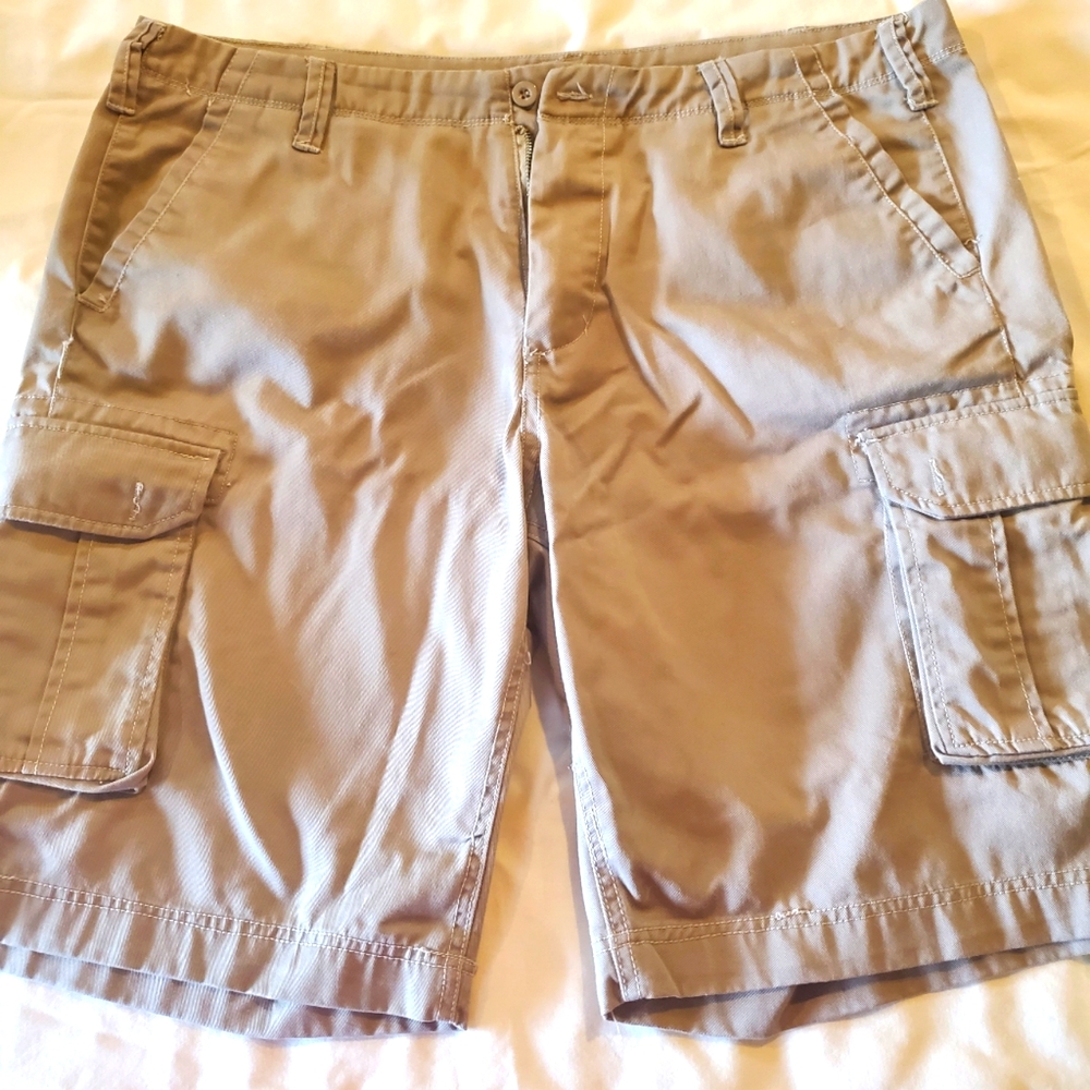 Ed Jordan Tan Cargo Shorts 36